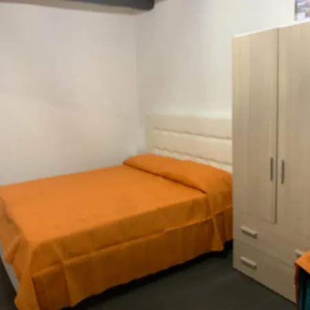 דירה Viky House Chiaia נאפולי