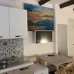 Viky House Chiaia